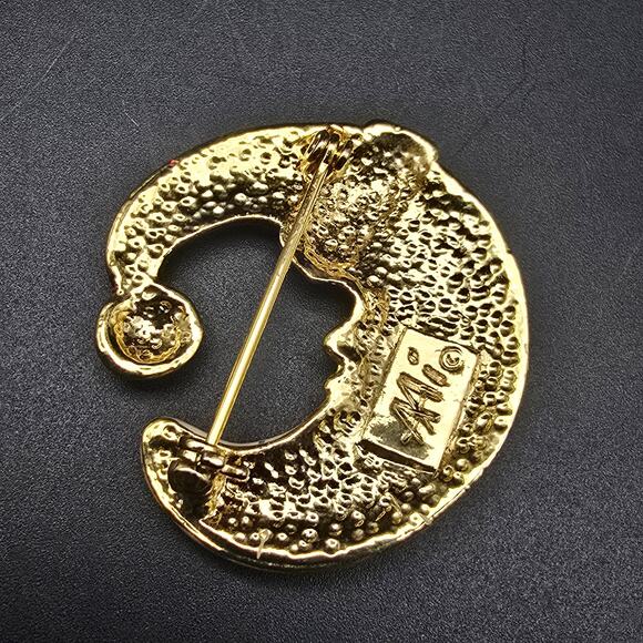 AAI Christmas Brooch Enamel Santa Face Crescent Half Moon - Picture 3 of 6